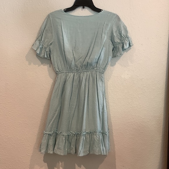 Light Green Sundress - Picture 3 of 3